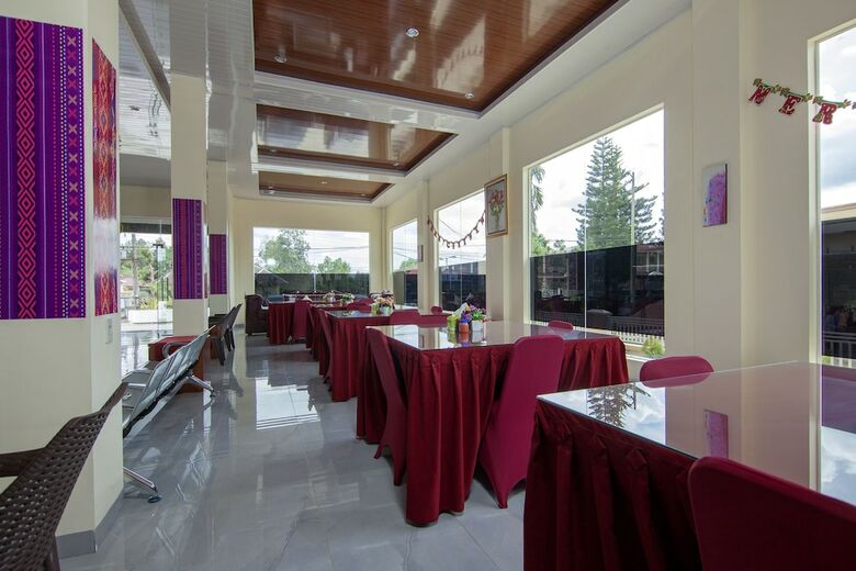 Oyo 1819 Aries Hotel