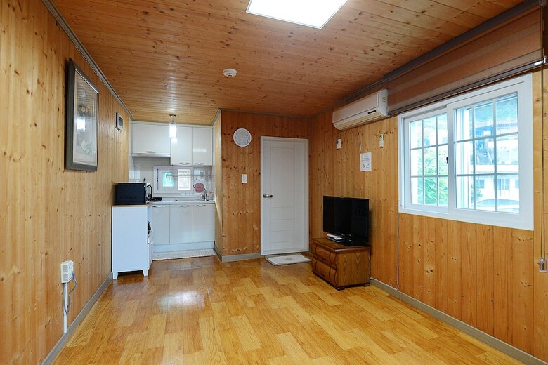 Dk Sea Side Pension