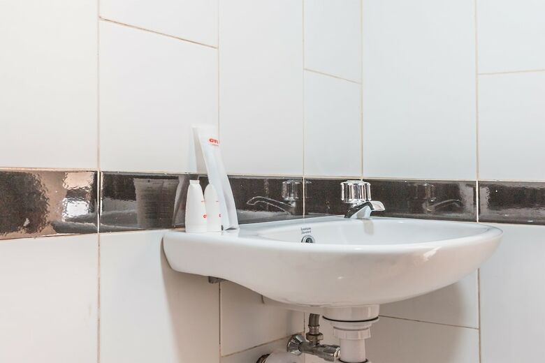 Hostal Oyo 1742 Safa Alya