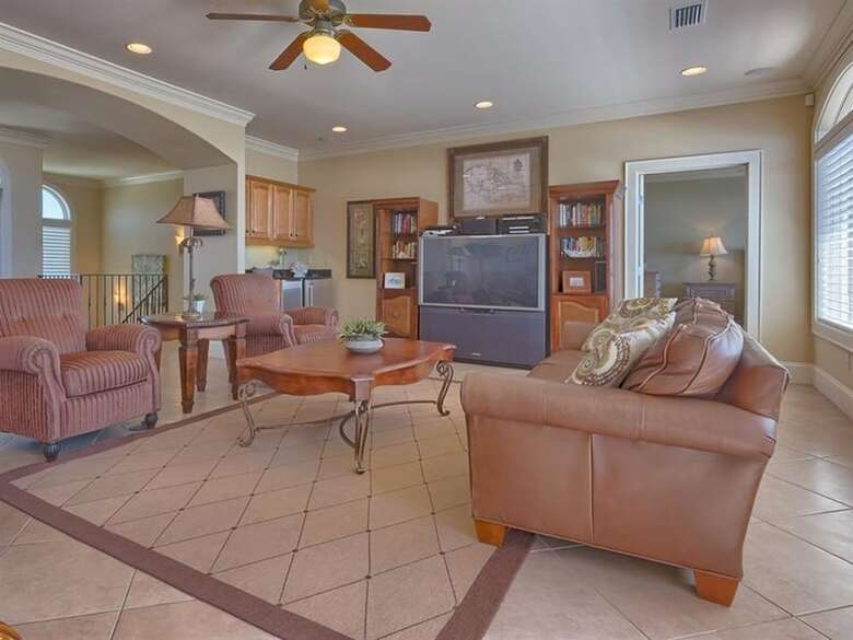 Beach Dream By Meyer Vacation Rentals