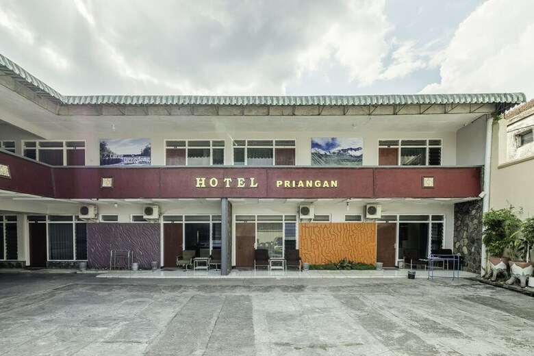 Oyo 1970 Hotel Priangan