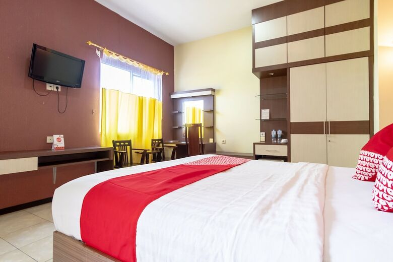 Hostal Capital O 2023 Medan Ville Hotel