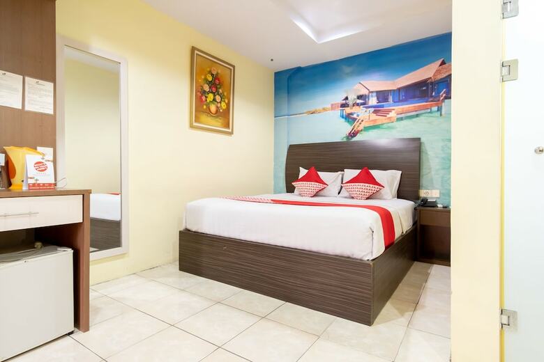 Hostal Capital O 2023 Medan Ville Hotel