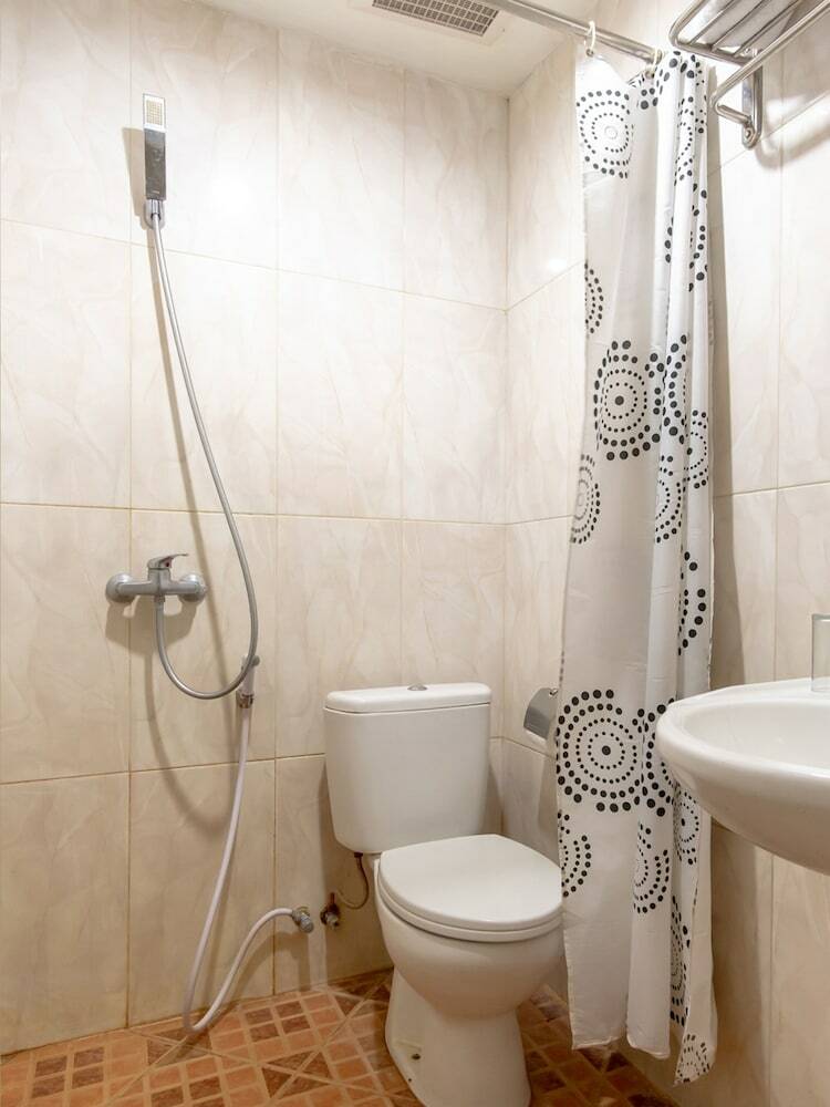 Hostal Capital O 2023 Medan Ville Hotel