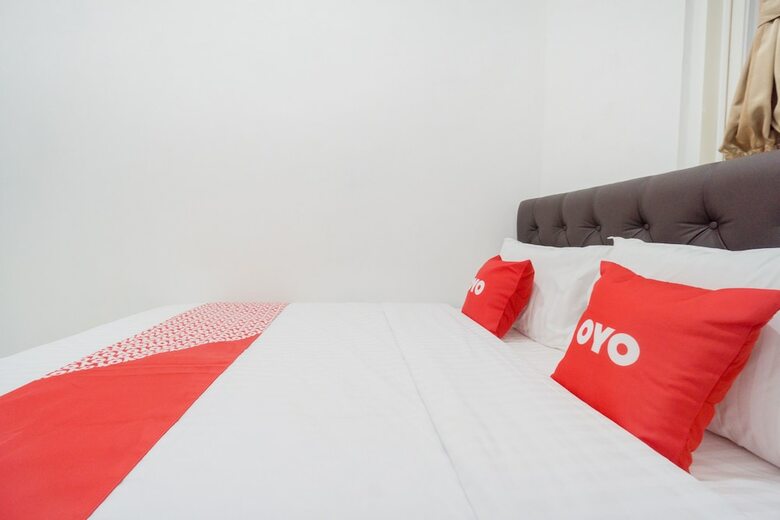 Hotel Oyo 1941 Aaa Residence Syariah