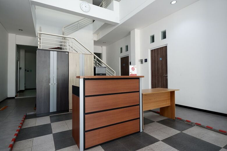Hostal Oyo 1884 Sunshine Hostel