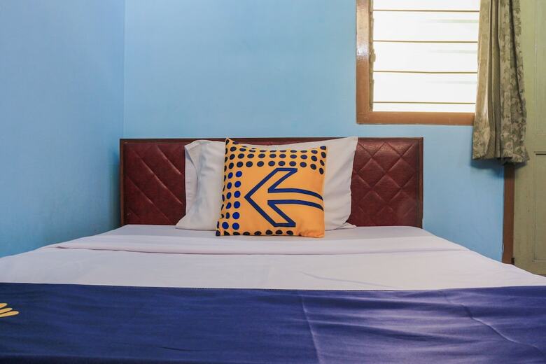 Hostal Spot On 1708 Hotel Budi Famili 1