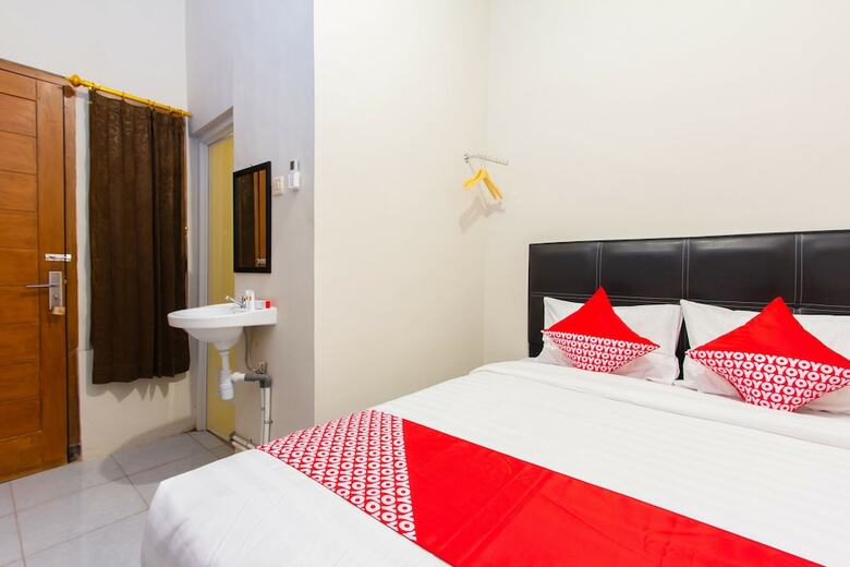 Hostal Oyo 1718 Homestay Wak Gobenk
