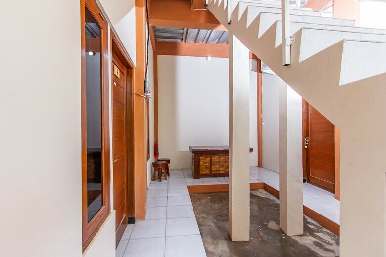 Hostal Oyo 1718 Homestay Wak Gobenk