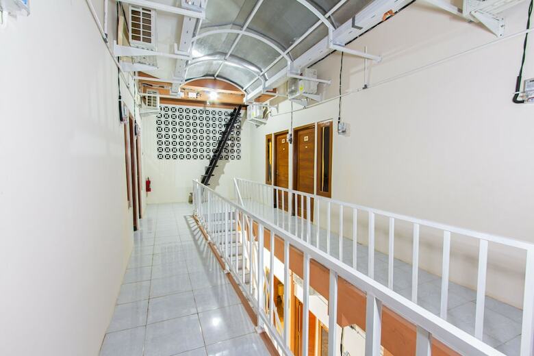 Hostal Oyo 1718 Homestay Wak Gobenk