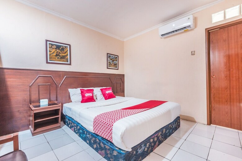 Hotel Oyo 1383 Taman Cibinong 2