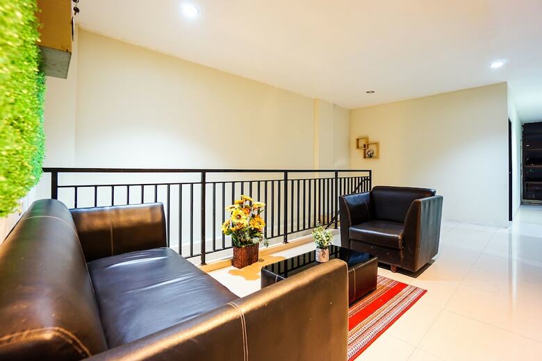 Oyo 1769 Rid's Hotel