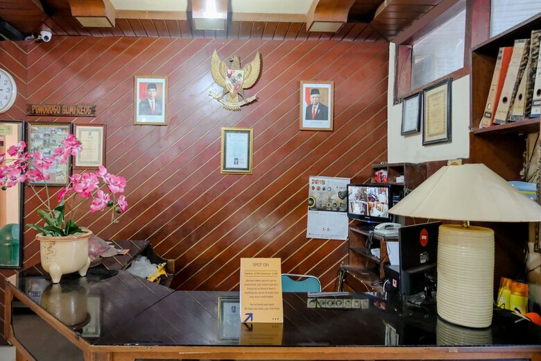 Hostal Spot On 1761 Hotel Dirgahayu