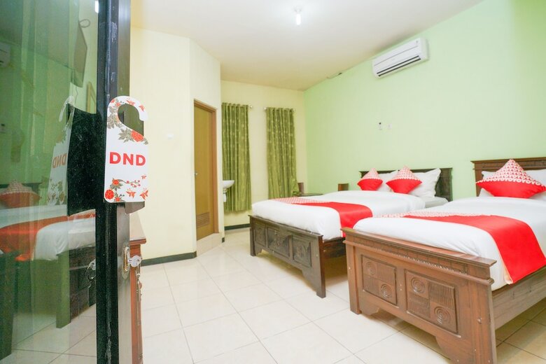 Hotel Oyo 1639 Penginapan Anggrek Syariah 1