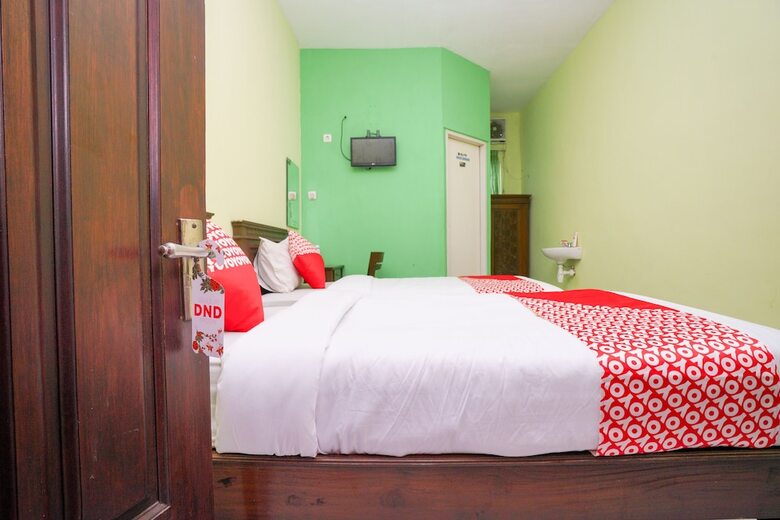 Hotel Oyo 1639 Penginapan Anggrek Syariah 1