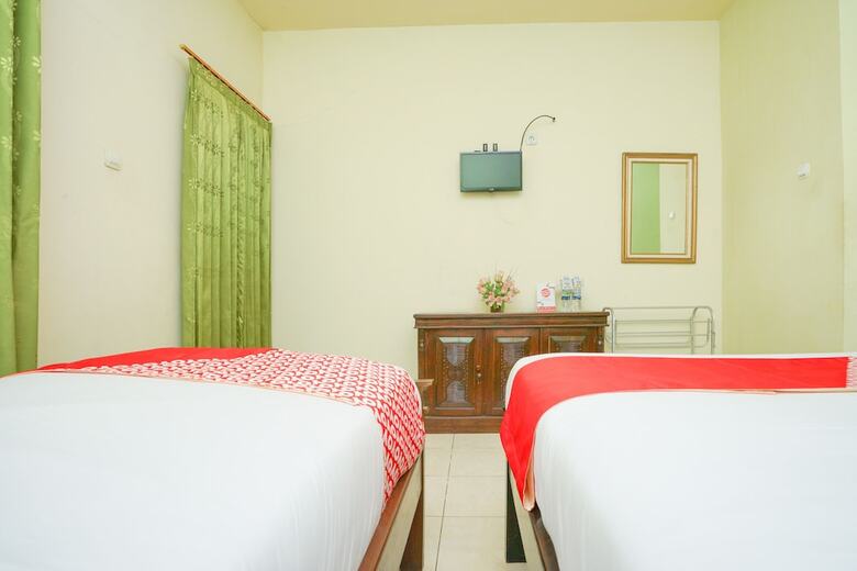 Hotel Oyo 1639 Penginapan Anggrek Syariah 1