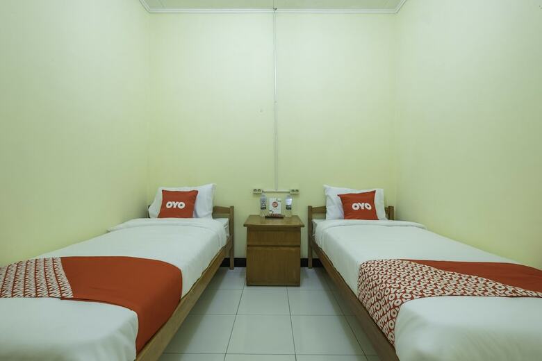 Hostal Oyo 1750 Lourdes
