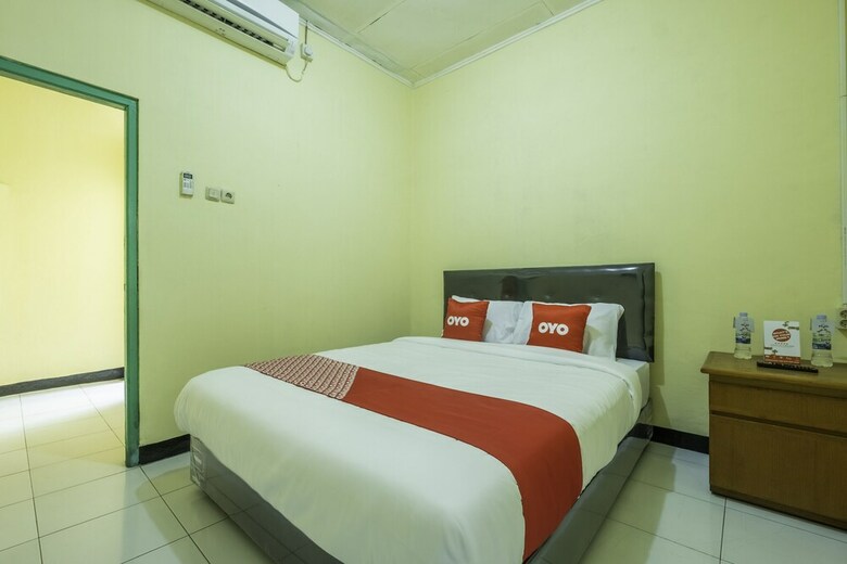 Hostal Oyo 1750 Lourdes