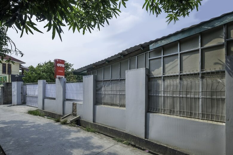 Hostal Oyo 1750 Lourdes