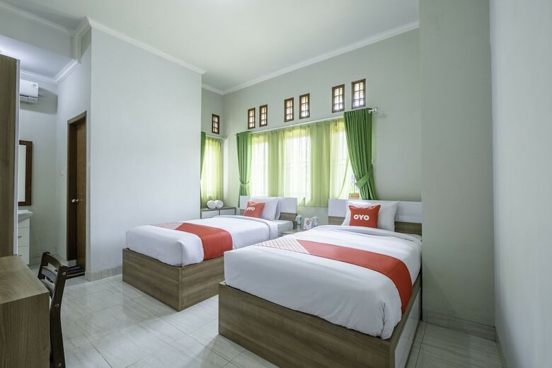 Hotel Oyo 2072 Wisma Teratai