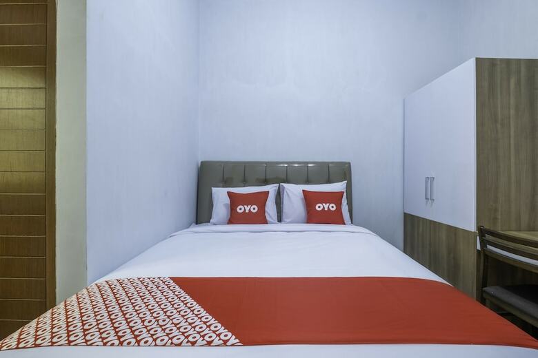 Hotel Oyo 2072 Wisma Teratai