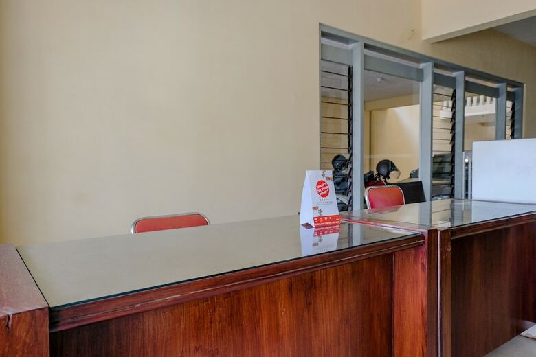 Hotel Oyo 1289 Cbr Residence