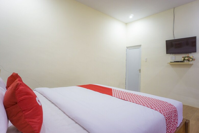 Hostal Oyo 1696 Sapo Rumbia