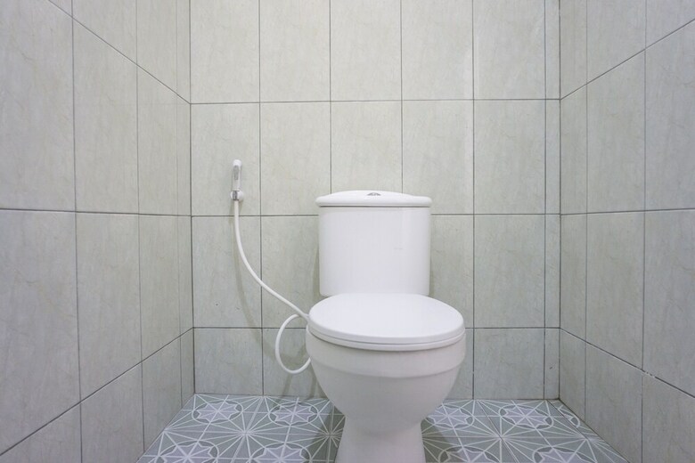 Hostal Oyo 1696 Sapo Rumbia