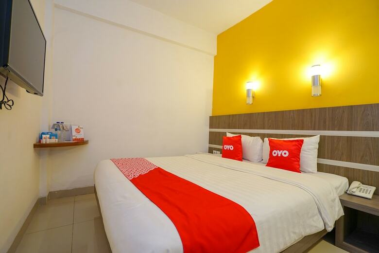 Hostal Oyo 1727 Hotel 929