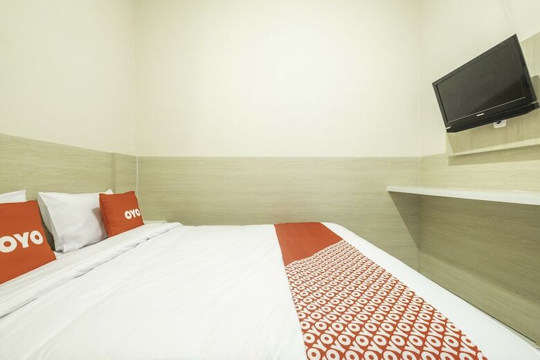 Hotel Oyo 2099 Hz Residence