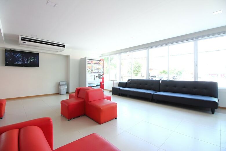 Hotel Oyo 474 Tara Residence