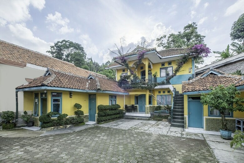 Hotel Oyo 2141 Pondok Pulo Sari 2