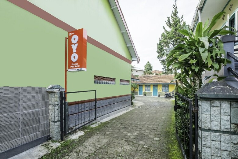 Hotel Oyo 2141 Pondok Pulo Sari 2