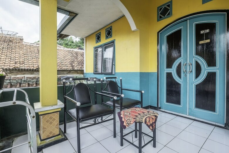 Hotel Oyo 2141 Pondok Pulo Sari 2