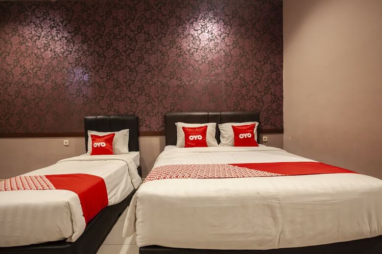 Hotel Oyo 1955 Wisma Sunshine