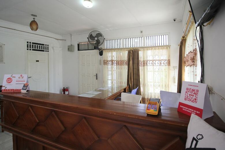Hotel Oyo 2014 Wisma Zahra