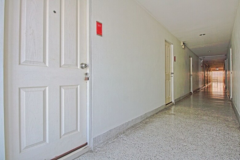 Hotel Oyo 498 Ladawan Villa