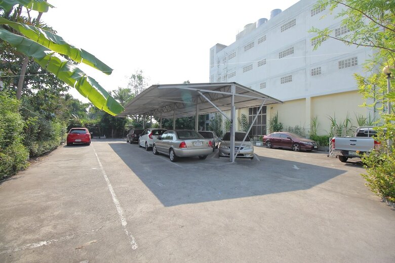Hotel Oyo 498 Ladawan Villa