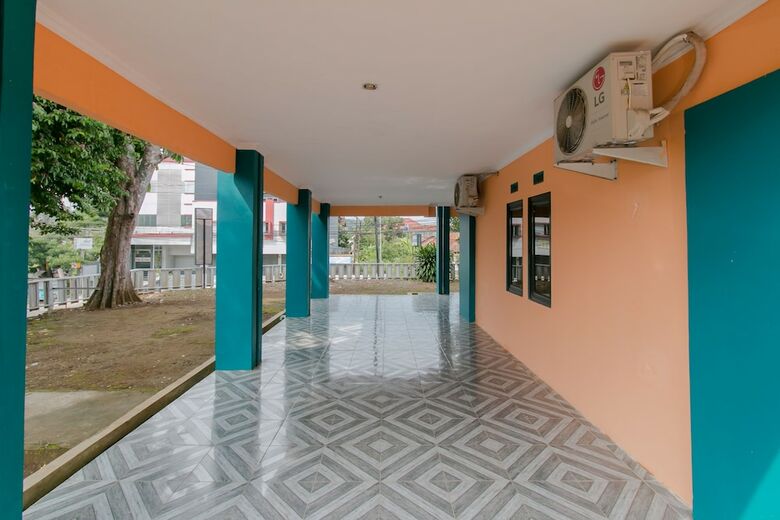 Hotel Spot On 1899 Berkah Homestay