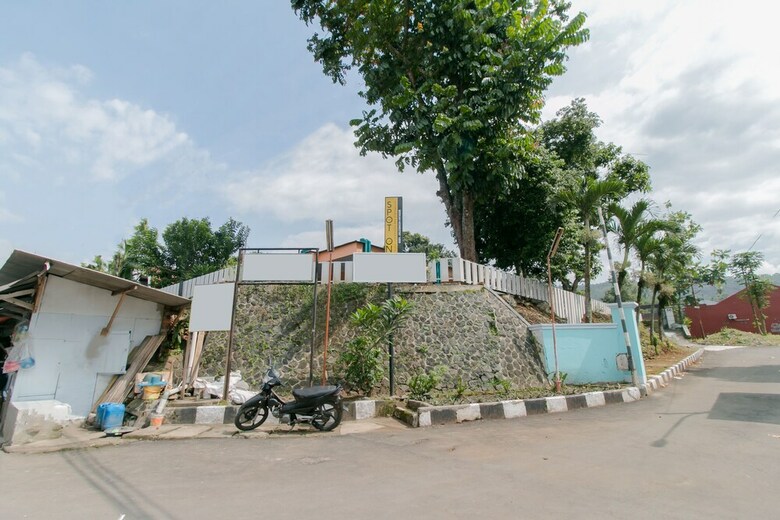 Hotel Spot On 1899 Berkah Homestay