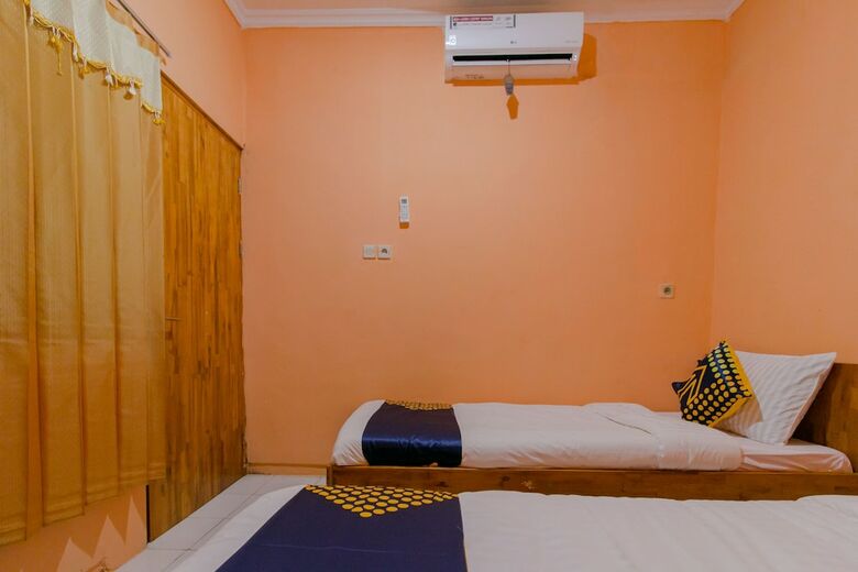 Hotel Spot On 1899 Berkah Homestay