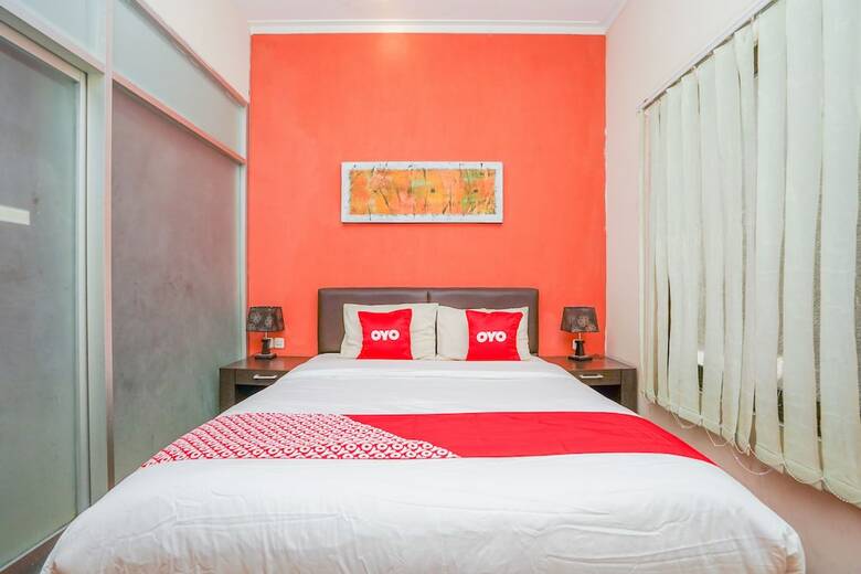 Hotel Oyo 1956 Kana Family Residence