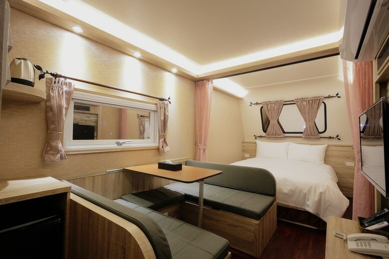 K-1 Hotel