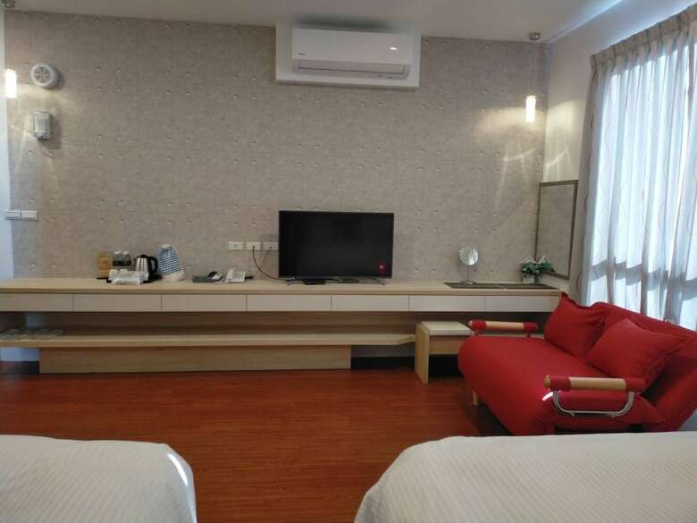 K-1 Hotel