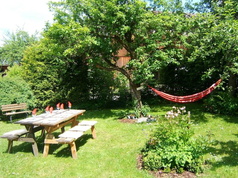 Bed & Breakfast Biopension Kirschenfee