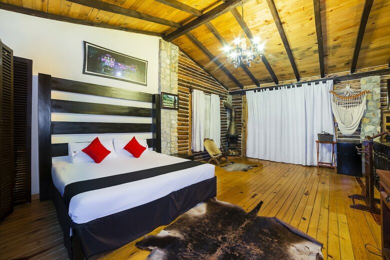 Hotel Capital O Caba�as El Rinc�n