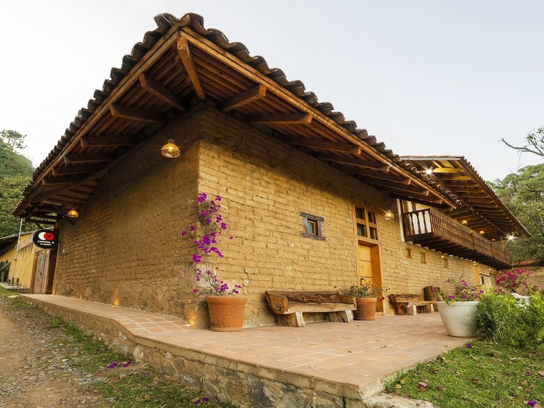 Hotel Capital O Caba�as El Rinc�n