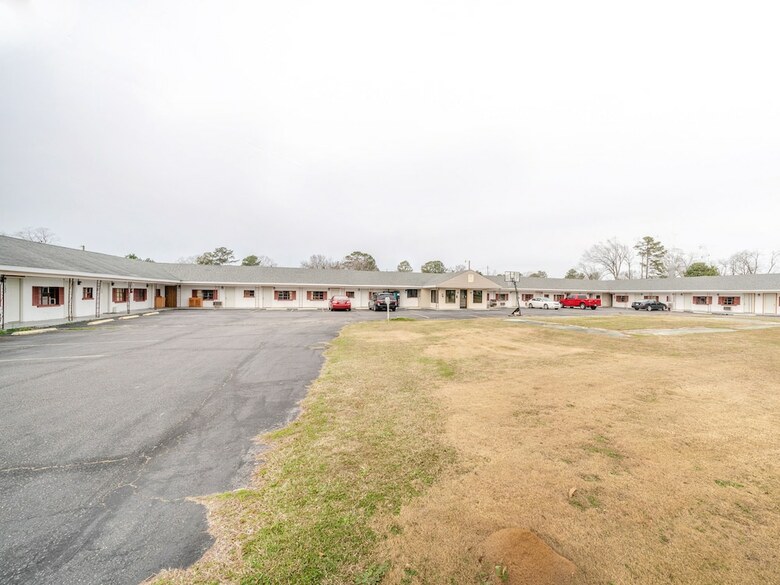 Oyo Hotel Rowland I-95