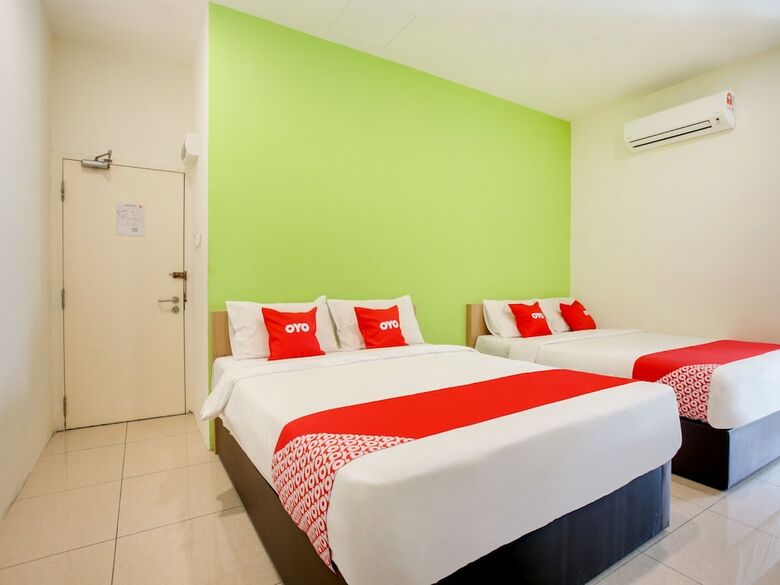 Oyo 89677 Sunflower Hotel