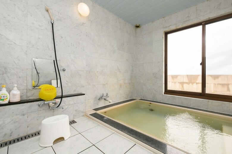 Hotel Oyo Ryokan Ryosou Minato Sado